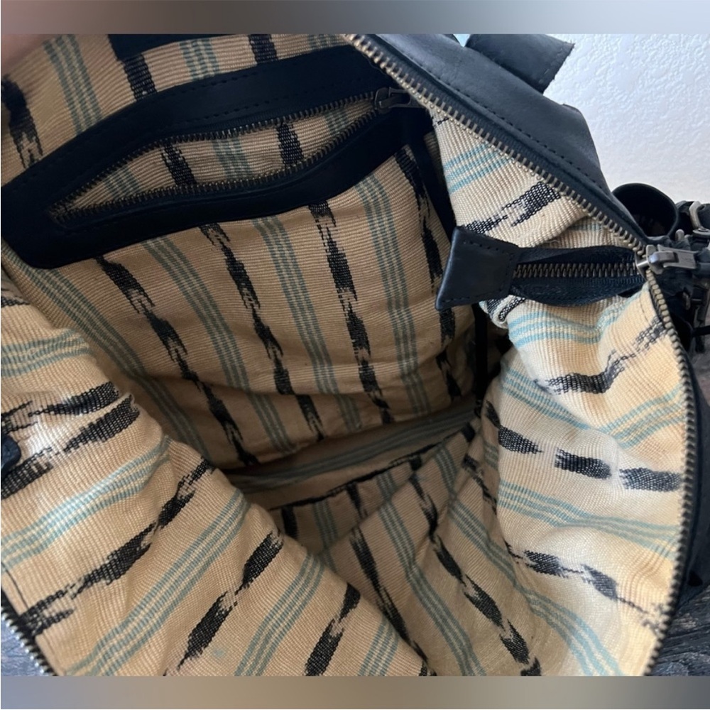 Nena & Co. Black and Cream Geometric Backpack - Picture 13 of 15